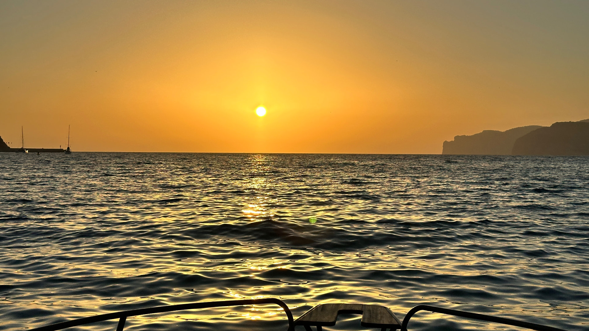 Sunset Deluxe